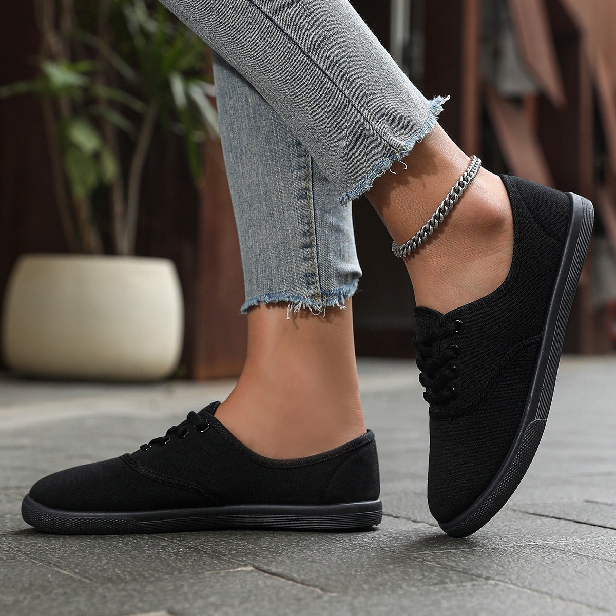 Women’s Shoes